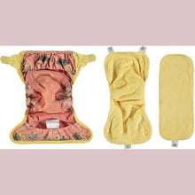 Load image into Gallery viewer, Printed Nappy Bamboo - Cheetah