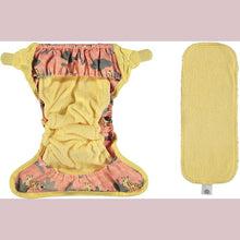 Load image into Gallery viewer, Printed Nappy Bamboo - Cheetah
