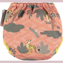 Load image into Gallery viewer, Printed Nappy Bamboo - Cheetah
